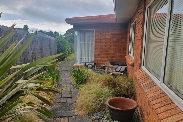 Photo of property in 7 Shadon Place, Stanmore Bay, Whangaparaoa, 0932