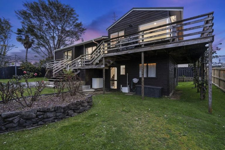 Photo of property in 7 Huia Avenue, Forest Lake, Hamilton, 3200