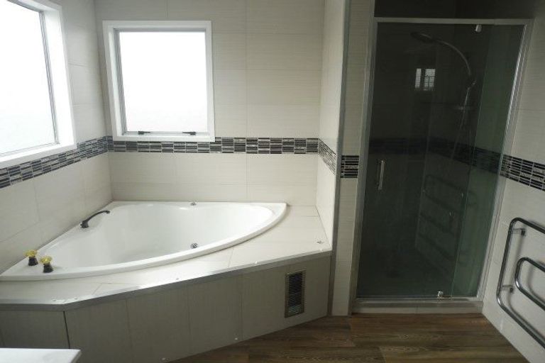 Photo of property in 1 Challinor Street, Pukete, Hamilton, 3200