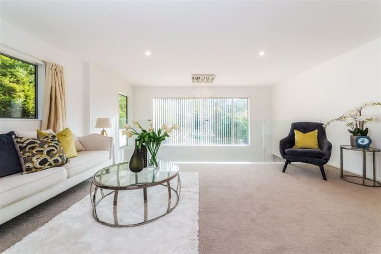 Photo of property in 22a Gerontius Glade, Torbay, Auckland, 0630