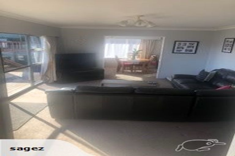 Photo of property in 2/49 Ashdown Place, Pahurehure, Papakura, 2113