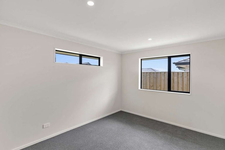 Photo of property in 86 Broadway Parade, Rolleston, 7615