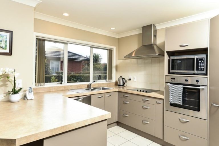 Photo of property in 5 Walter Court, Cambridge, 3434