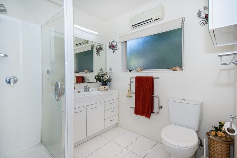 Photo of property in 3 Rainbow Place, Onerahi, Whangarei, 0110