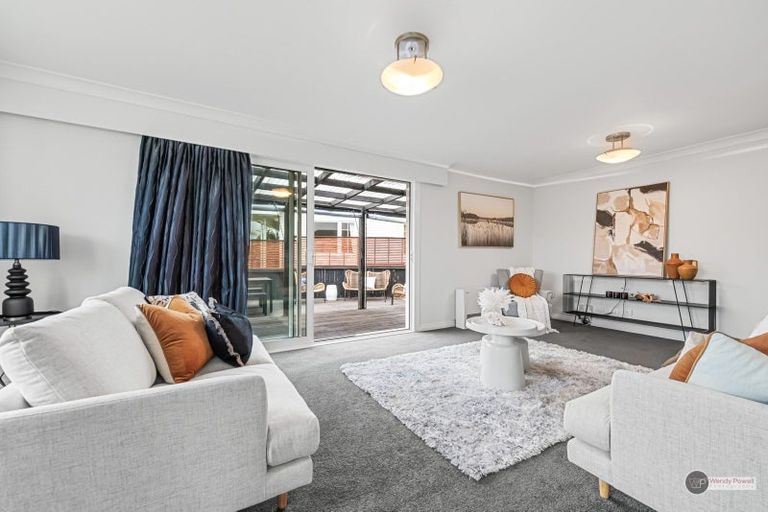 Photo of property in 46 Waipounamu Drive, Kelson, Lower Hutt, 5010