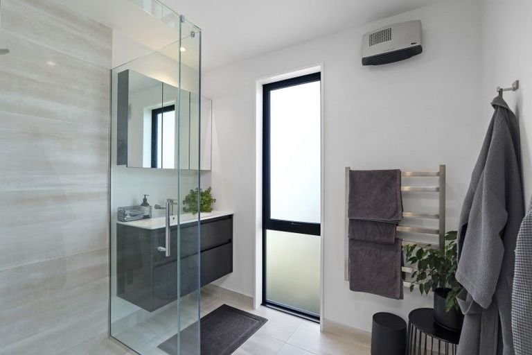 Photo of property in 330 Worsleys Road, Westmorland, Christchurch, 8025