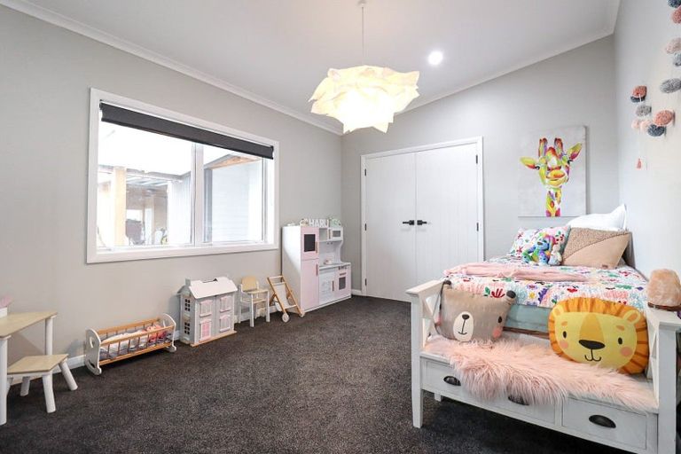 Photo of property in 143e Smith Road, Dannevirke, 4978