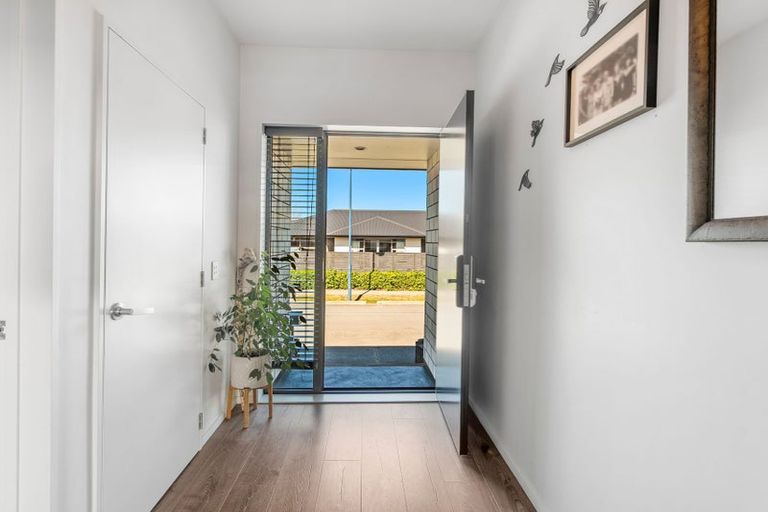 Photo of property in 17 Aroha Street, Pegasus, 7612