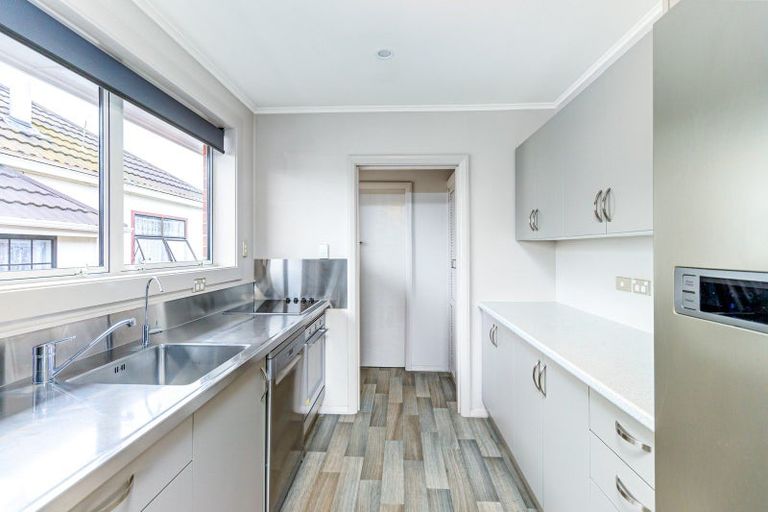 Photo of property in 54 Raymond Street, West End, Timaru, 7910