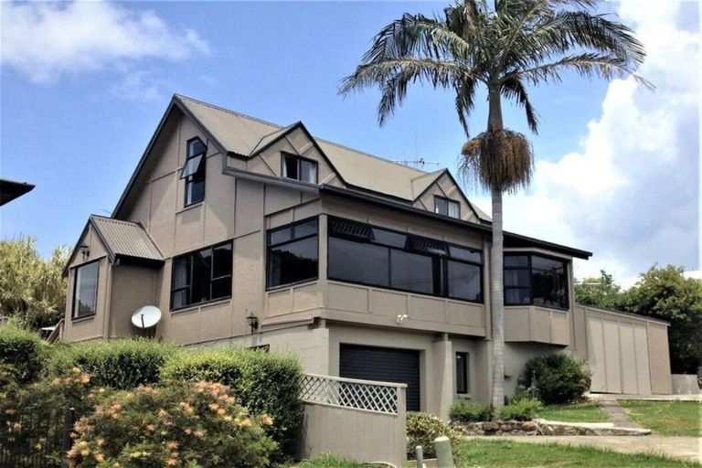 Photo of property in 6 Seaview Road, Cable Bay, 0420