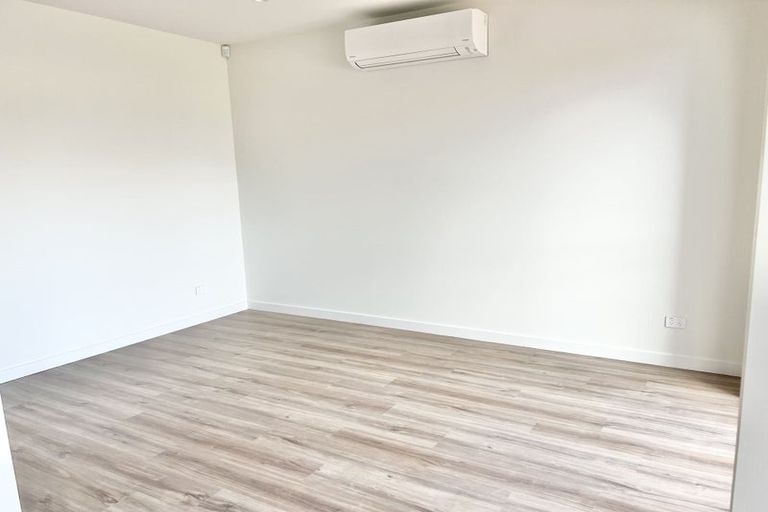 Photo of property in 15 Pilot Drive, Hobsonville, Auckland, 0616