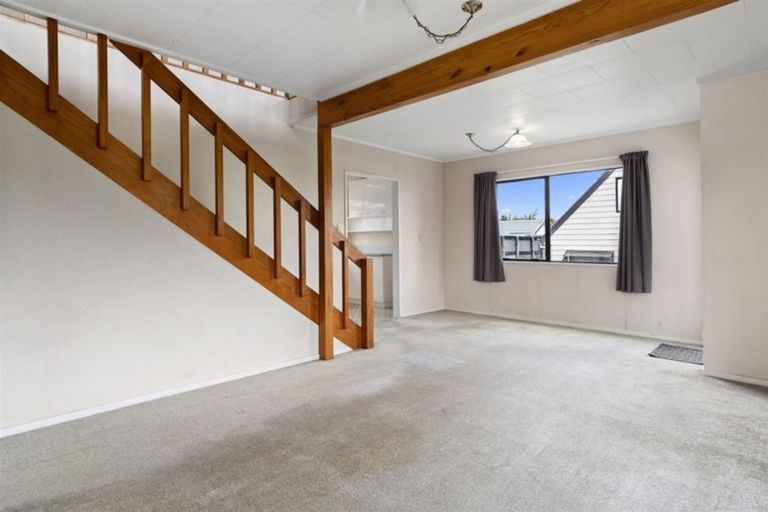 Photo of property in 7 Greenpark Way, Greerton, Tauranga, 3112