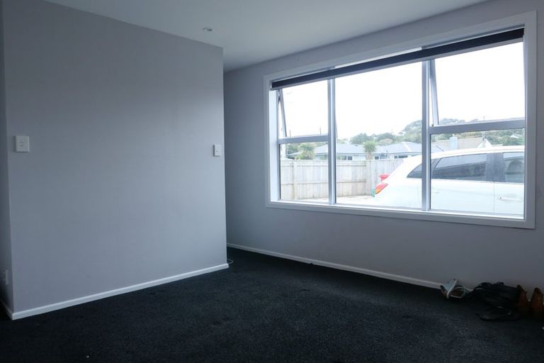 Photo of property in 2 Fincham Road, Raumati Beach, Paraparaumu, 5032