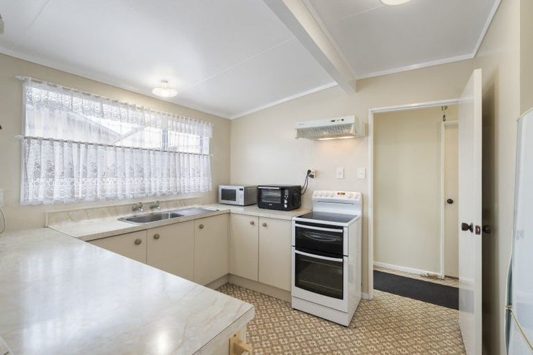Photo of property in 21 Railway Road, Bunnythorpe, Palmerston North, 4478