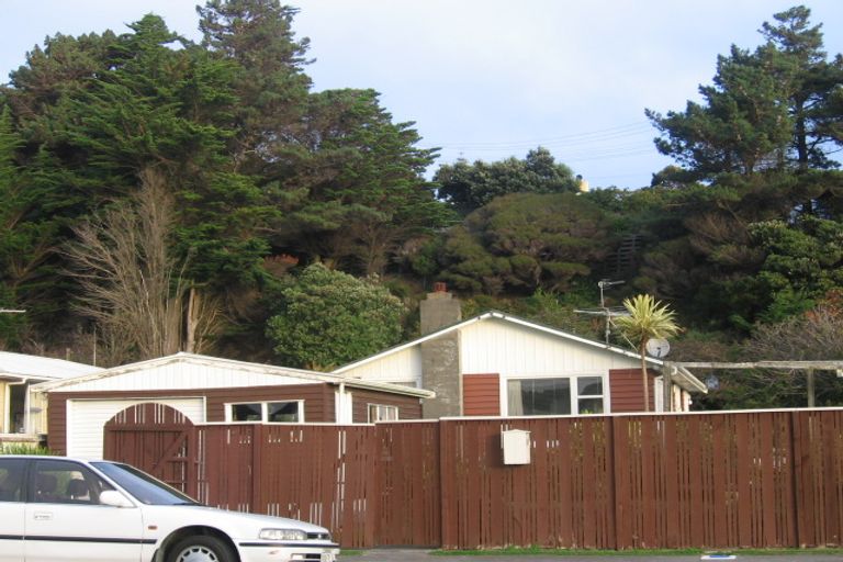 Photo of property in 14 James Street, Plimmerton, Porirua, 5026