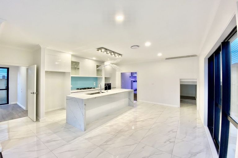 Photo of property in 71 Rashni Road, Flat Bush, Auckland, 2019