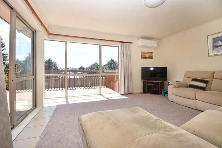Photo of property in 50 Elan Place, Stanmore Bay, Whangaparaoa, 0932
