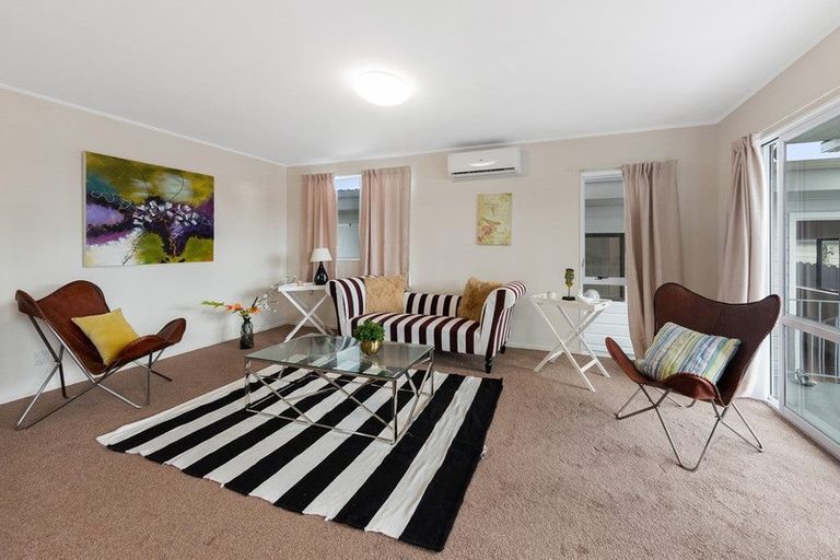 Photo of property in 3/4 Coombe Avenue, Otara, Auckland, 2023