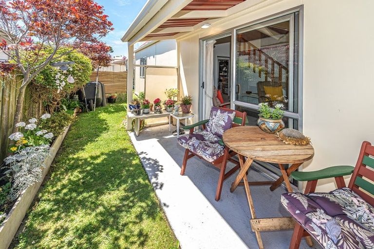Photo of property in 6a Nikau Street, Tawhero, Whanganui, 4501