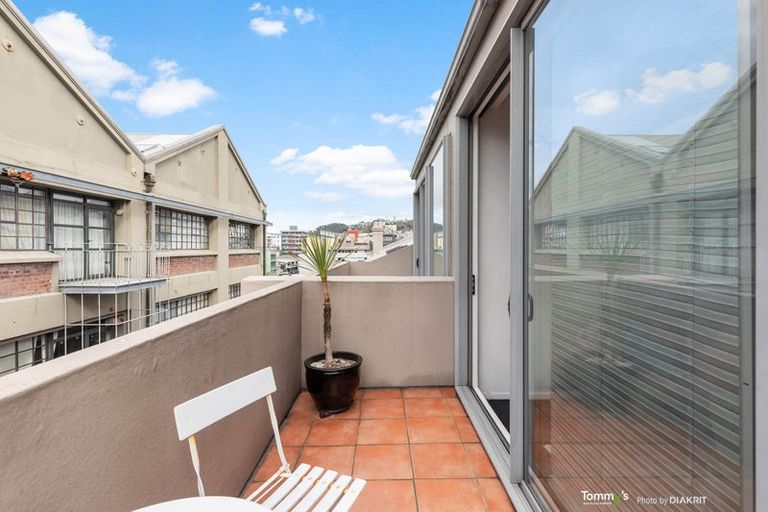 Photo of property in Hannahs Warehouse Apartments, 14/13 Leeds Street, Te Aro, Wellington, 6011