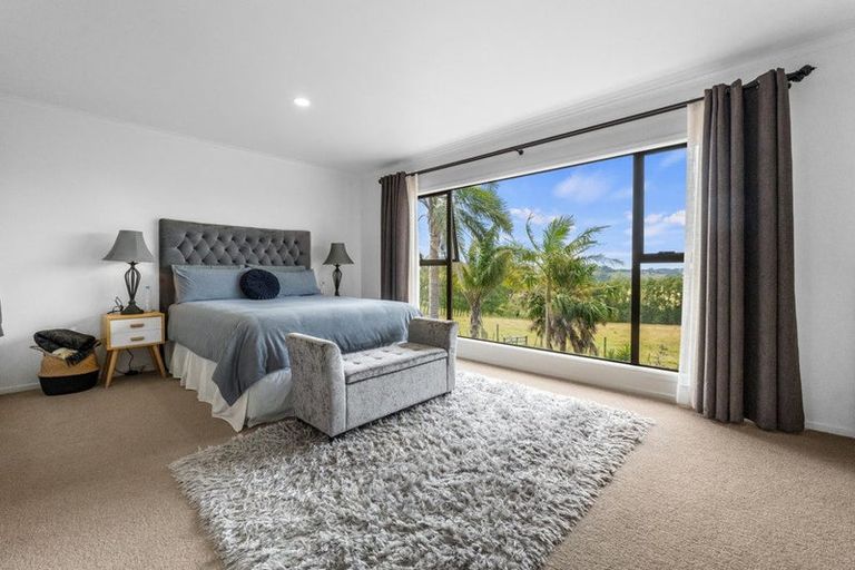 Photo of property in 14 Peters Lane, Taupaki, Henderson, 0782