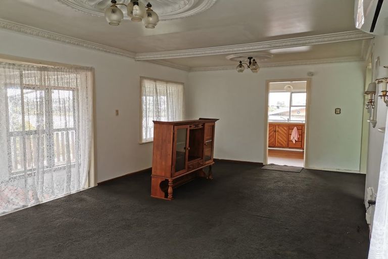 Photo of property in 20a Kenley Place, Avondale, Auckland, 1026