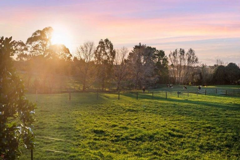 Photo of property in 22a Ellett Road, Karaka, Papakura, 2580