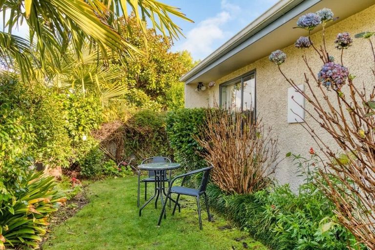 Photo of property in 2/1004 Waipuna Street, Mahora, Hastings, 4120