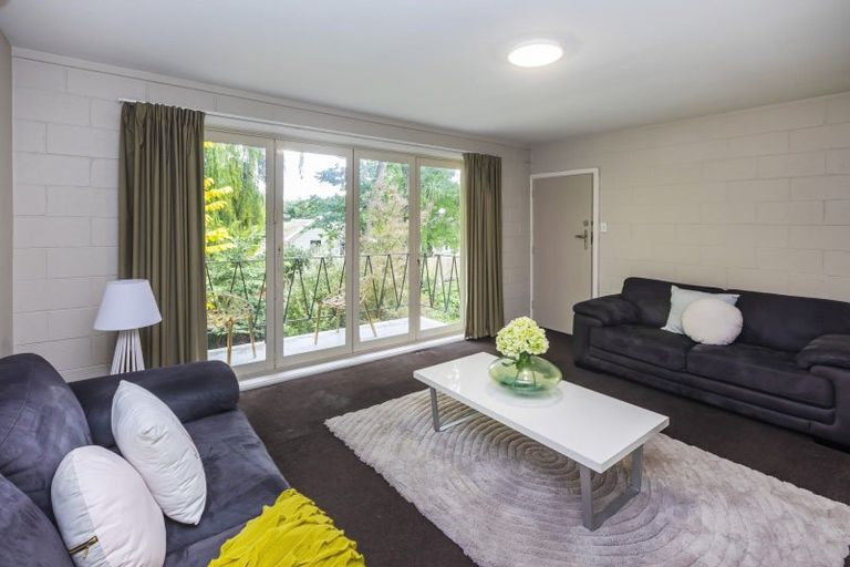 Photo of property in 8/78 Holly Road, St Albans, Christchurch, 8014