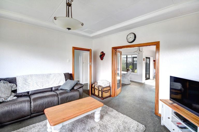 Photo of property in 4 Springfield Road, Milton, 9220