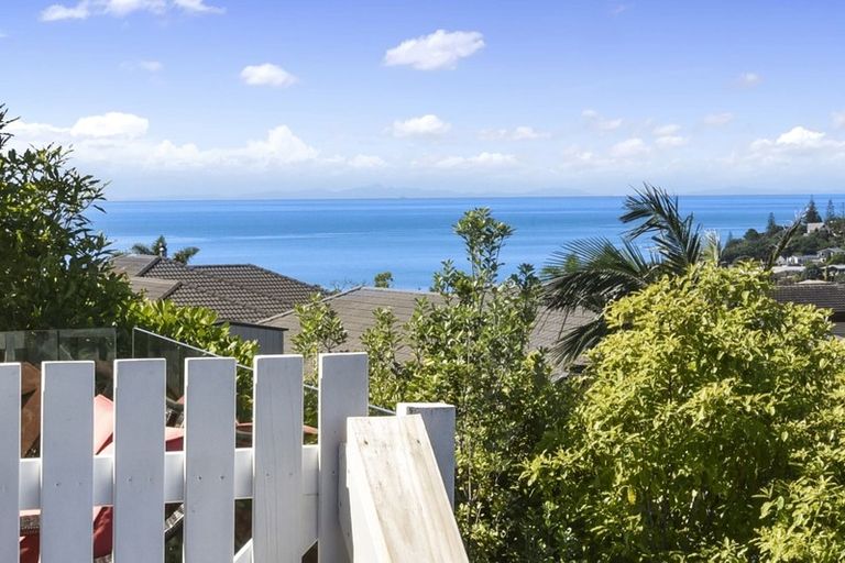 Photo of property in 1209 Whangaparaoa Road, Gulf Harbour, Whangaparaoa, 0930