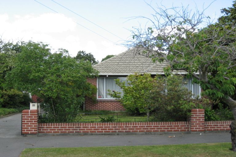 Photo of property in 19 Mappleton Avenue, Burnside, Christchurch, 8053