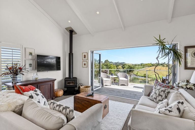 Photo of property in 136a Monarch-downs Way, Warkworth, 0982