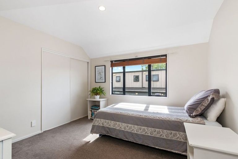 Photo of property in 7 Ryeland Avenue, Ilam, Christchurch, 8041