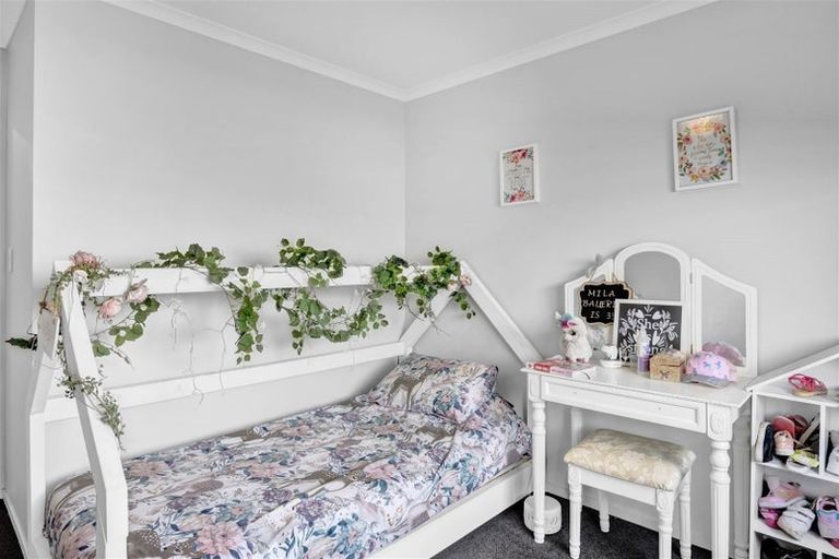 Photo of property in 8 The Terrace, Bell Block, New Plymouth, 4312