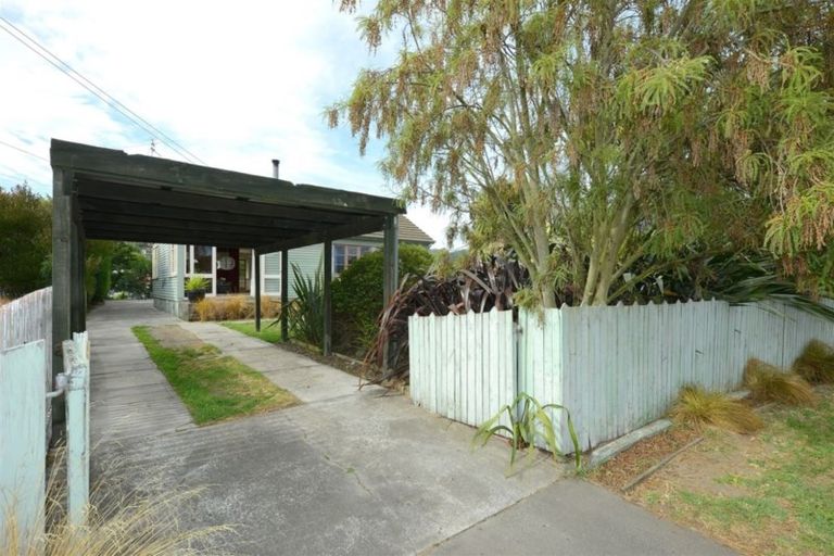 Photo of property in 6 Kitchener Place, Opawa, Christchurch, 8023