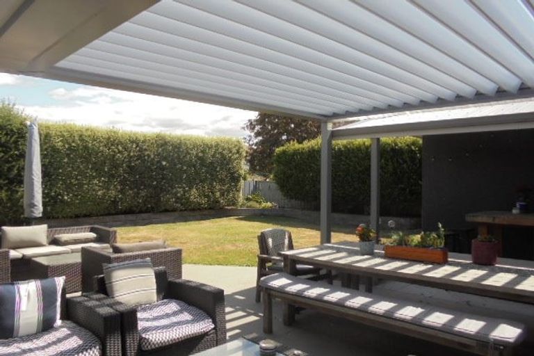 Photo of property in 104 Avenue Road, Greenmeadows, Napier, 4112