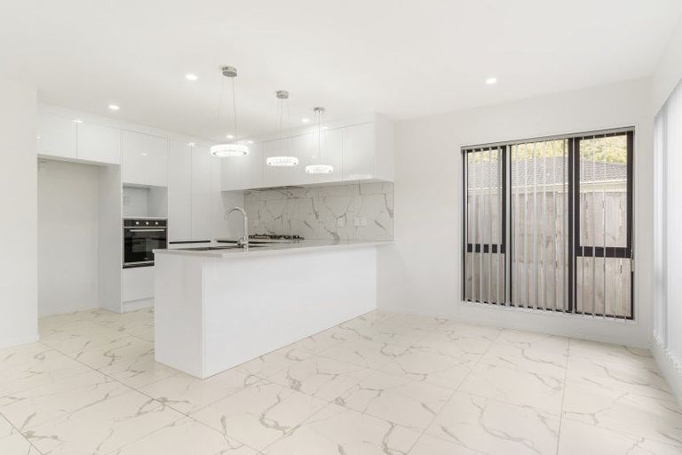 Photo of property in 38b Rowandale Avenue, Manurewa, Auckland, 2102