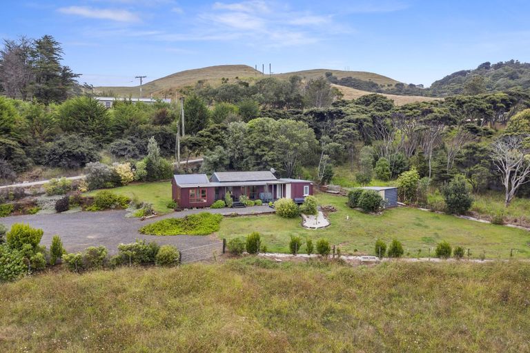 Photo of property in 1795 Whaanga Road, Raglan, 3296