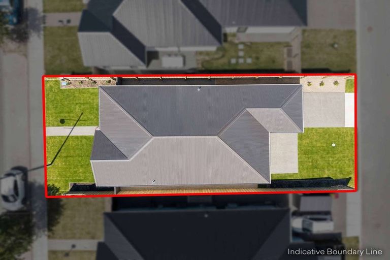 Photo of property in 10 Waituna Street, Pegasus, 7612