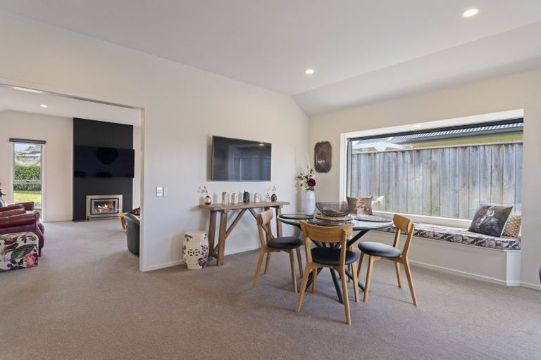 Photo of property in 11 The Circle, Nukuhau, Taupo, 3330