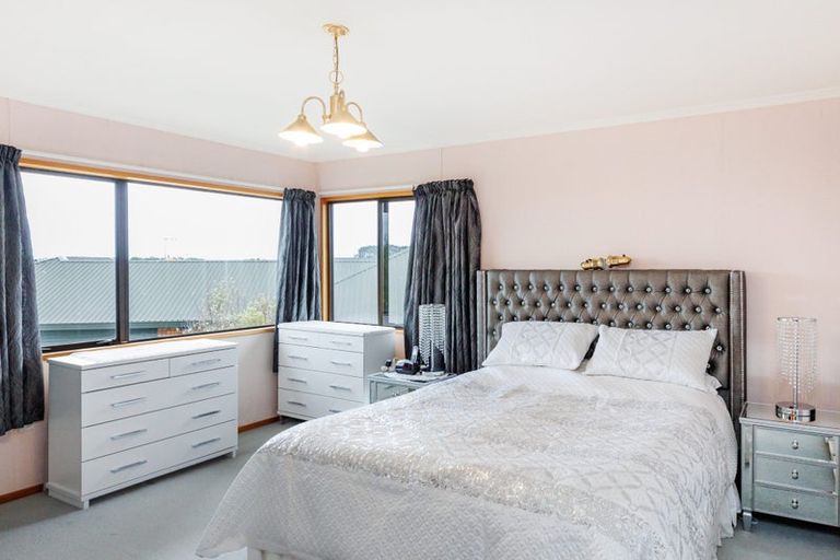 Photo of property in 36 Jefferson Crescent, Milson, Palmerston North, 4414