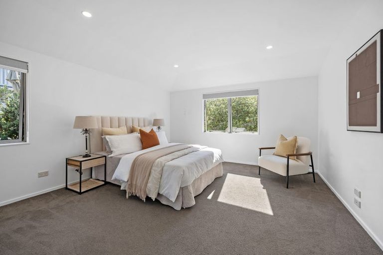 Photo of property in 2c Braemar Road, Rothesay Bay, Auckland, 0630