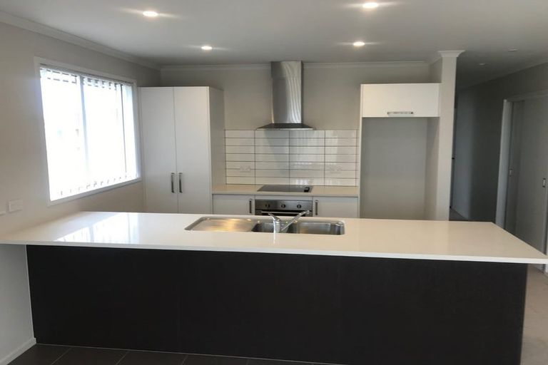 Photo of property in 297 Victoria Street West, Pukekohe, 2120