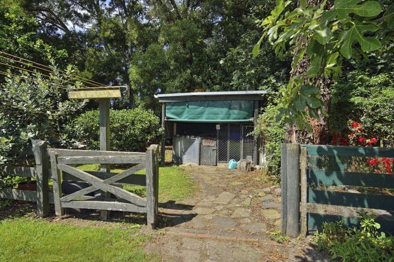 Photo of property in 72 Main Road, Makaraka, Gisborne, 4010