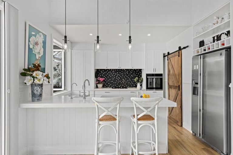 Photo of property in 55 Hauraki Road, Leigh, Warkworth, 0985