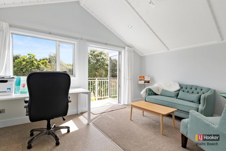 Photo of property in 7 Ian Place, Waihi Beach, 3611