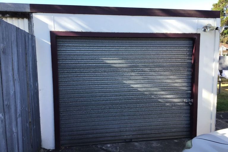 Photo of property in 1/324 Great South Road, Opaheke, Papakura, 2113