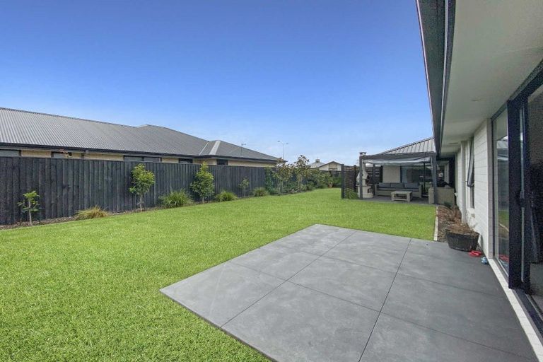 Photo of property in 7 Banded Place, Rolleston, 7615