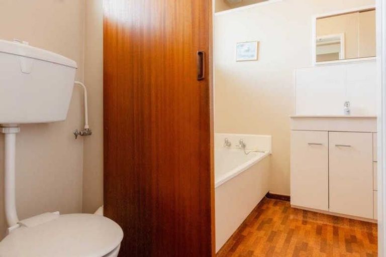 Photo of property in 11 O'halloran Drive, Halswell, Christchurch, 8025